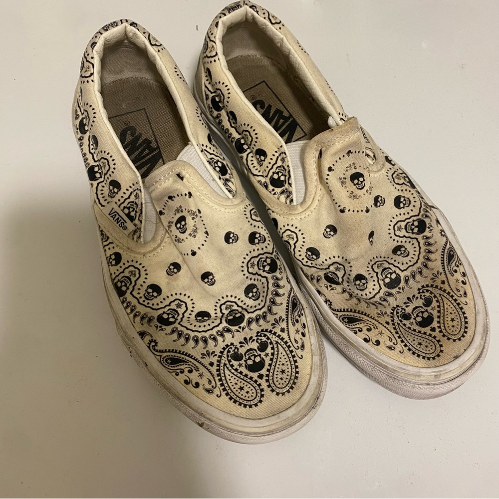 Bandanna skull vans